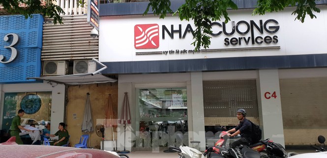 Bộ Công an khám xét chuỗi cửa hàng Nhật Cường mobile - ảnh 10