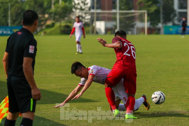 U23 Việt Nam tịt ngòi trước 'quân xanh' Viettel - ảnh 9