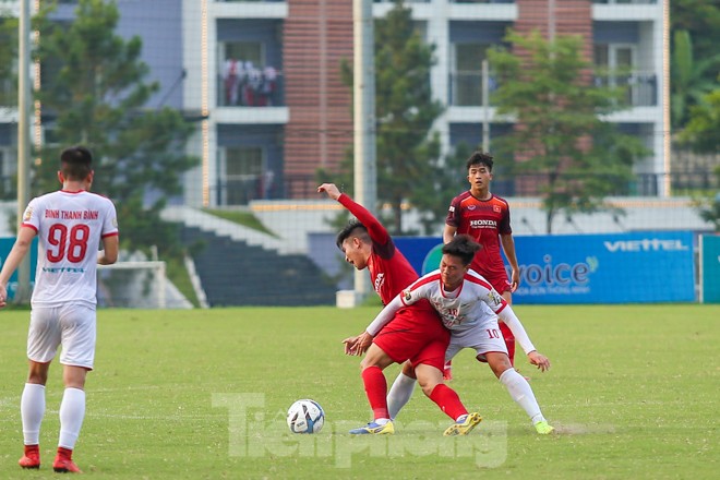 U23 Việt Nam tịt ngòi trước 'quân xanh' Viettel - ảnh 5