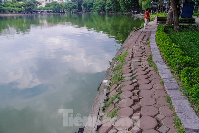 Vì sao bờ kè, đường dạo ven Hồ Gươm có nhiều điểm sụt lún? - ảnh 11