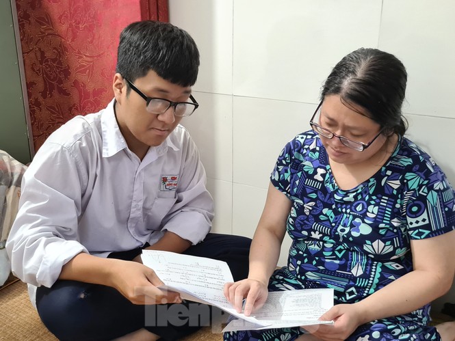 Gặp gỡ nam sinh vừa chạy thận vừa tham gia thi ở Hải Phòng - ảnh 1