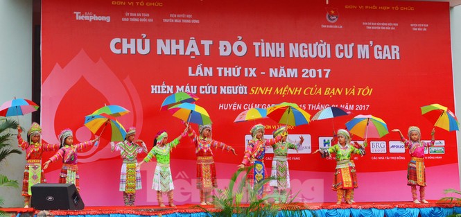 Nhiều sáng kiến tạo điểm nhấn 3 ngày hội Chủ nhật Đỏ Đắk Lắk 2020 - ảnh 1