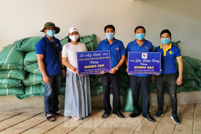 Đắk Lắk: Phát gạo hỗ trợ người khiếm thị chống dịch COVID-19 - ảnh 7