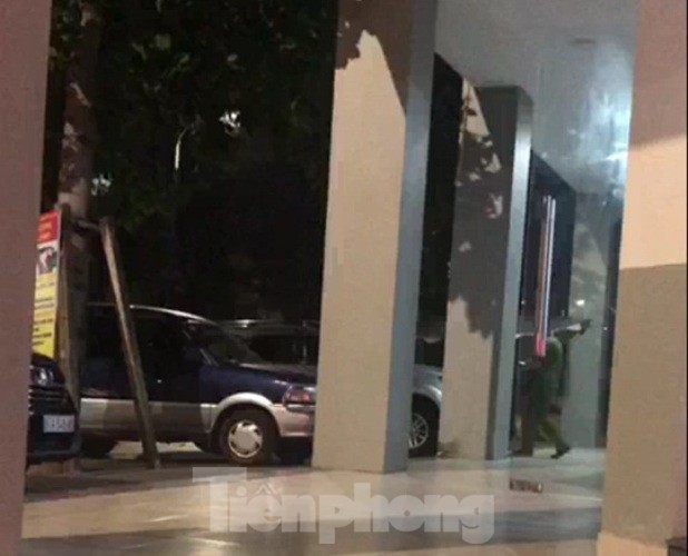 Bắt khẩn cấp giám đốc và thuộc cấp Cty bất động sản ở Bình Dương - ảnh 5