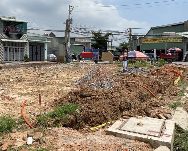 Bình Dương xử lý hai chủ đầu tư khu dân cư xây dựng trái phép - ảnh 4