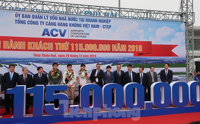 Phó Thủ tướng khởi công nhà ga T2 sân bay Phú Bài - ảnh 2