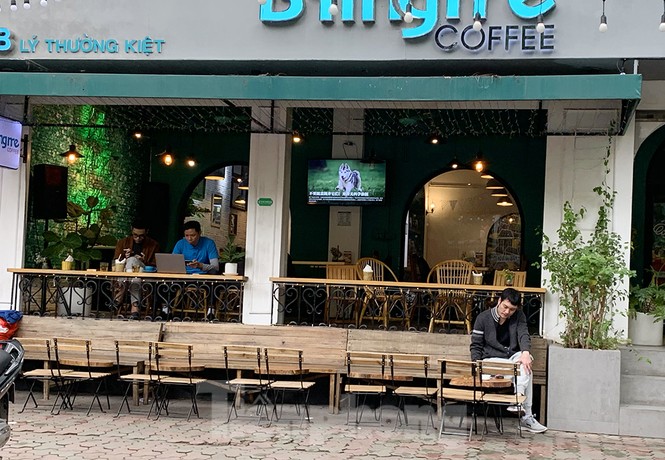 Quán nhậu Hà Nội đìu hiu những ngày phòng dịch Covid-19 - ảnh 12