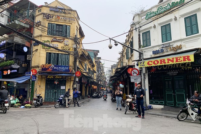 Quán nhậu Hà Nội đìu hiu những ngày phòng dịch Covid-19 - ảnh 10