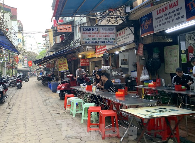 Quán nhậu Hà Nội đìu hiu những ngày phòng dịch Covid-19 - ảnh 1