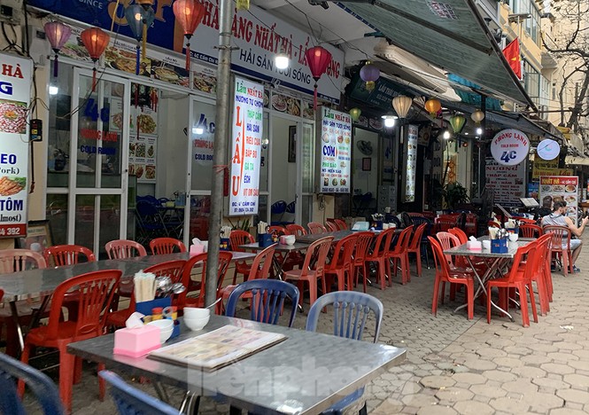 Quán nhậu Hà Nội đìu hiu những ngày phòng dịch Covid-19 - ảnh 7