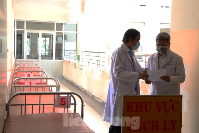 Bên trong khu cách ly điều trị người đàn ông nhiễm nCoV ở bệnh viện Nhiệt đới - ảnh 3