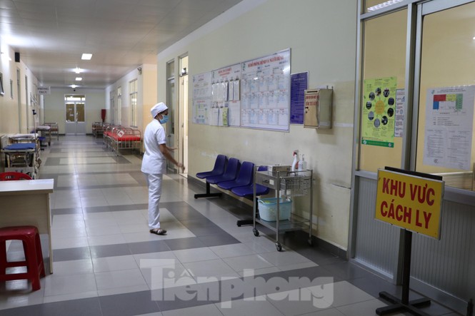 Bên trong khu cách ly điều trị người đàn ông nhiễm nCoV ở bệnh viện Nhiệt đới - ảnh 8