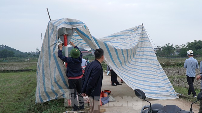 Hình ảnh người dân Nam Sơn tháo lều bạt sau đối thoại với chính quyền - ảnh 3