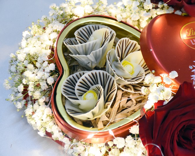 3 mẫu quà tặng Valentine độc đáo giữa mùa dịch Covid-19 - ảnh 10