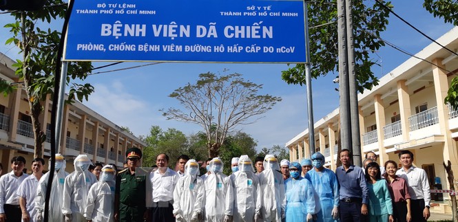 Bệnh viện Dã chiến TPHCM diễn tập cấp cứu khẩn cấp người nhiễm nCov - ảnh 13