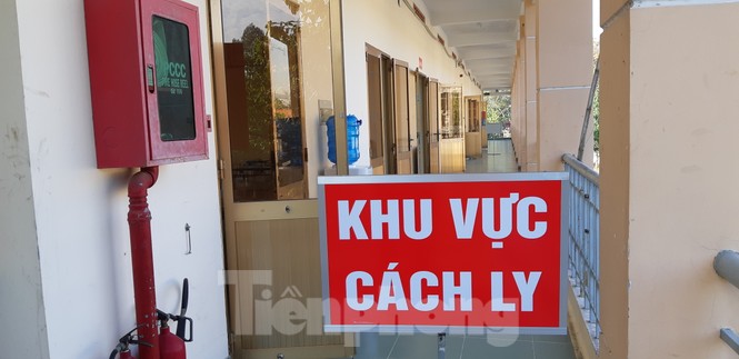 Bệnh viện Dã chiến TPHCM diễn tập cấp cứu khẩn cấp người nhiễm nCov - ảnh 11