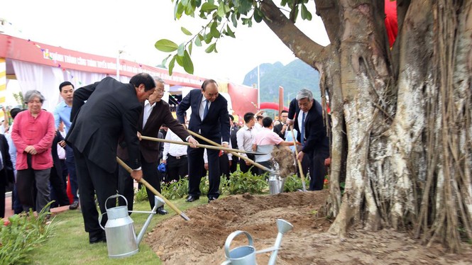 The Prime Minister attended the inauguration and inauguration ceremony of two key projects in Hai Phong - photo 2