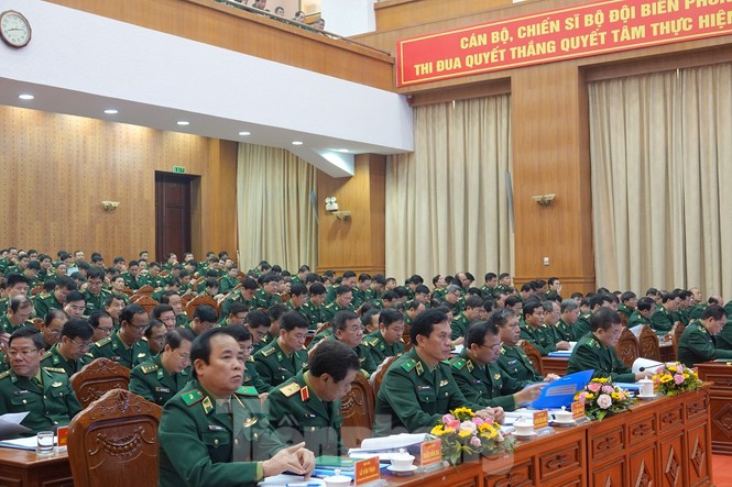 Kỷ luật 18 tổ chức Đảng và 200 cá nhân trong lực lượng Biên phòng - ảnh 3