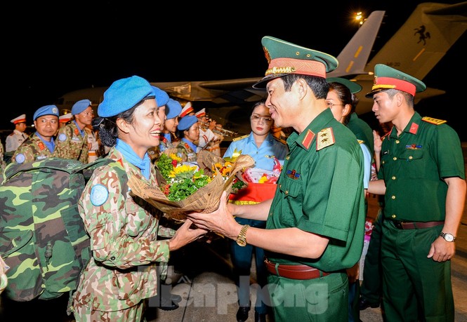 Dấu ấn ‘bóng hồng’ Quân đội năm 2019 - ảnh 2