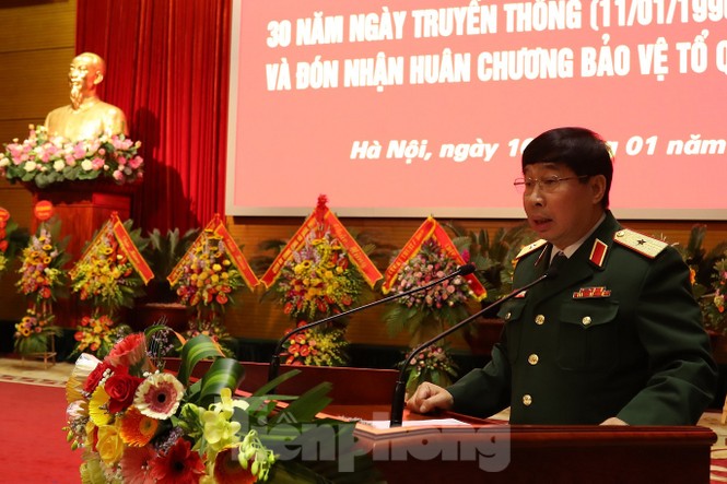Tặng Huân chương Bảo vệ Tổ quốc cho Viện Chiến lược Quốc phòng - ảnh 1