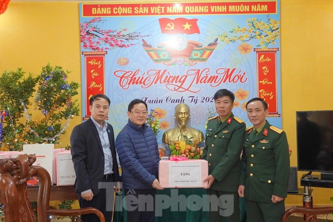 Chúc Tết người lính Tu Vũ anh hùng - ảnh 2