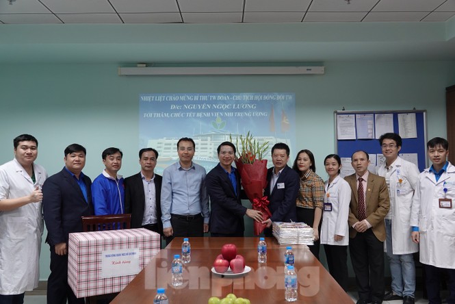Bí thư T.Ư Đoàn Nguyễn Ngọc Lương: Đóng góp sức trẻ vì cộng đồng - ảnh 1