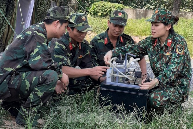 Bóng hồng duy nhất trong 10 Gương mặt trẻ tiêu biểu toàn quân là ai? - ảnh 2