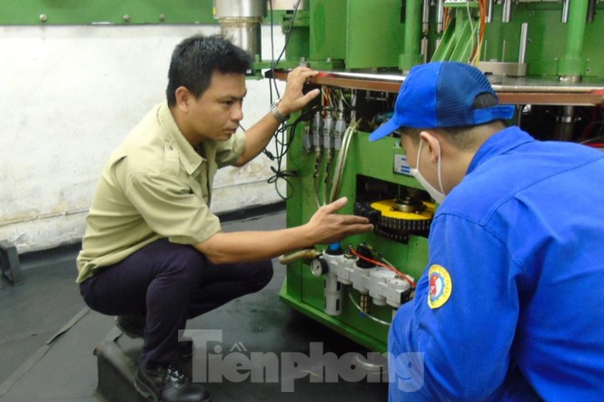 Kỹ sư Việt 8X tìm ra công nghệ hạt lửa quân sự hiện đại - ảnh 2