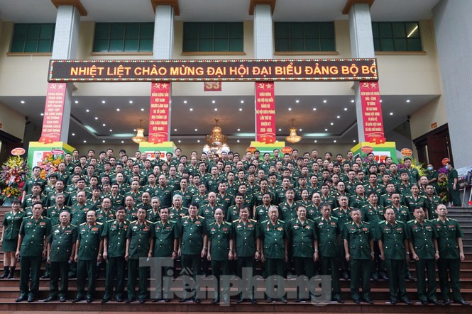 Đại tướng Lương Cường: Bộ đội Biên phòng kiên cường bám trụ trên tuyến đầu - ảnh 1