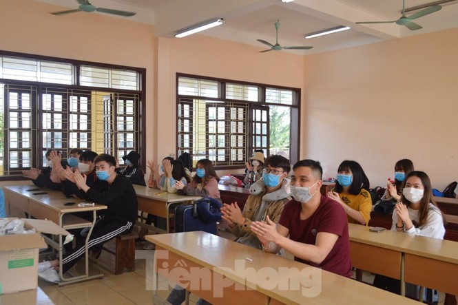 Thái Bình ngừng cấp phép, yêu cầu người từ vùng dịch về phải cách ly tập trung - ảnh 1