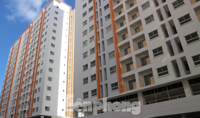Tháo dỡ công viên nước khủng, vây cao ốc sai phép 8B Lê Trực 'đòi nhà' - ảnh 6