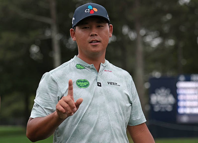 Chi tiết cú hole-in-one