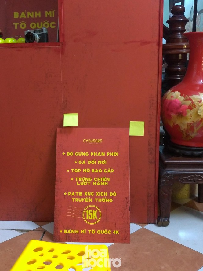 Hà Nội: “Bánh mì yêu nước” chưa hết chiều đã hết bánh có gì “hot”? - ảnh 8