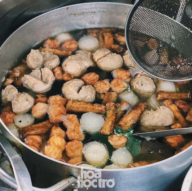 Hẹn hò Sài Gòn: Giờ ăn xế đến rồi! Bánh bột củ cải hay buffet đồ chiên, mời bạn chọn! - ảnh 8