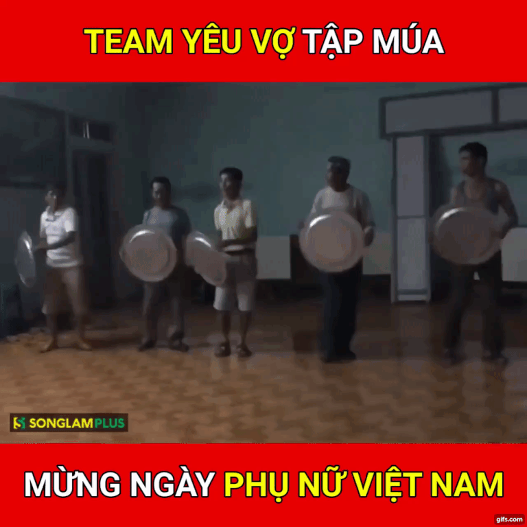 Mừng 20/10, hội đàn ông yêu vợ đem cả mâm ra tập múa trên bản remix ấn tượng ảnh 1