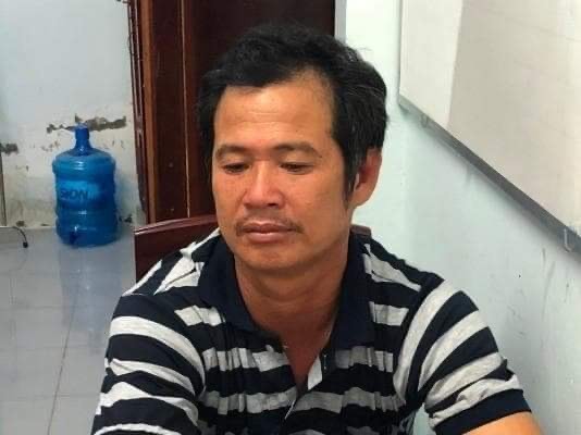 Kẻ lái đò cuồng ghen sát hại vợ vì nghi ngoại tình với hàng xóm