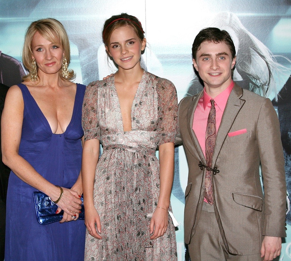 Daniel Radcliffe cảm thấy rất buồn trước tuyên bố "không tha thứ" của J.K. Rowling ảnh 1