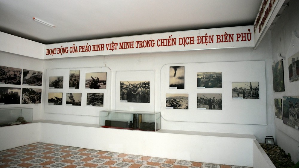 Cụm tượng đài vinh danh những anh hùng kéo pháo vào trận địa Điện Biên Phủ ảnh 9
