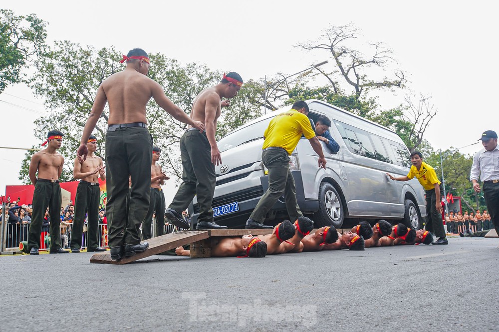 Tổng duyệt chương trình Vinh quang Công an Nhân dân Việt Nam ảnh 20