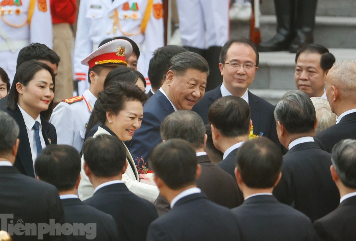 Hình ảnh Tổng Bí thư Nguyễn Phú Trọng chủ trì lễ đón Tổng Bí thư, Chủ tịch Trung Quốc Tập Cận Bình ảnh 6