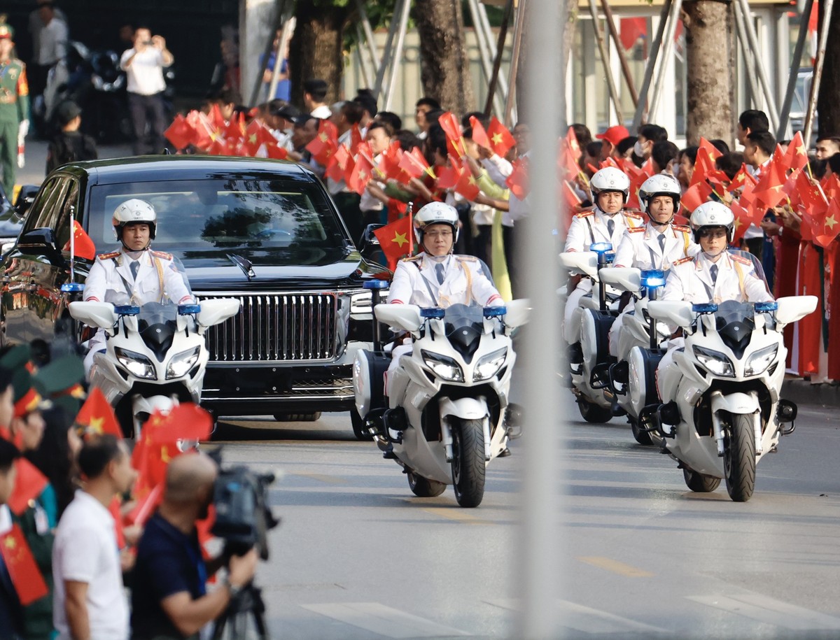 Hình ảnh Tổng Bí thư Nguyễn Phú Trọng chủ trì lễ đón Tổng Bí thư, Chủ tịch Trung Quốc Tập Cận Bình ảnh 1
