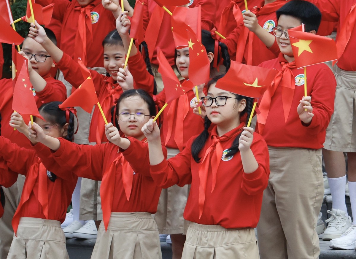 Hình ảnh Tổng Bí thư Nguyễn Phú Trọng chủ trì lễ đón Tổng Bí thư, Chủ tịch Trung Quốc Tập Cận Bình ảnh 3