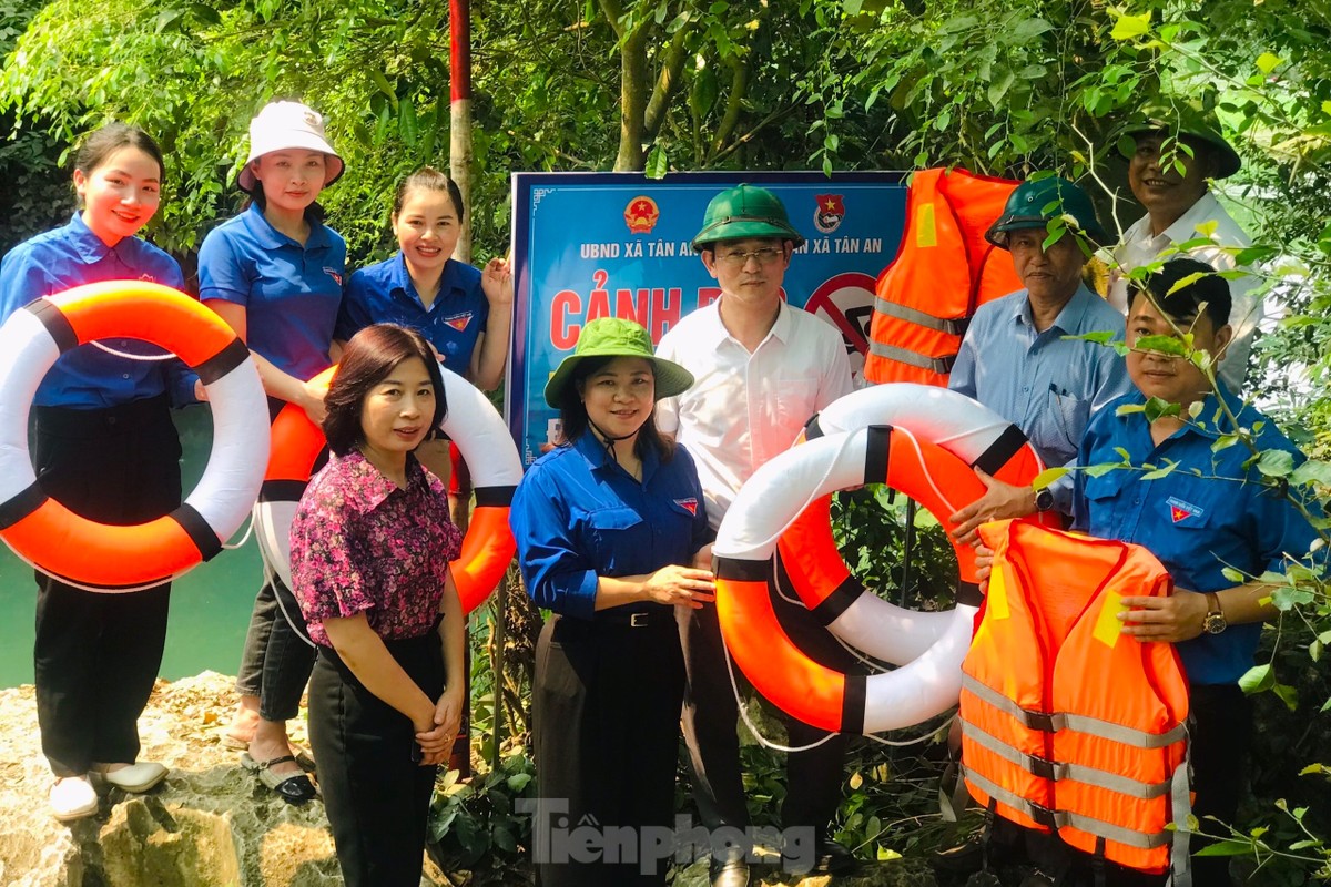 Đa dạng các hoạt động phòng chống đuối nước của tuổi trẻ Nghệ An ảnh 2