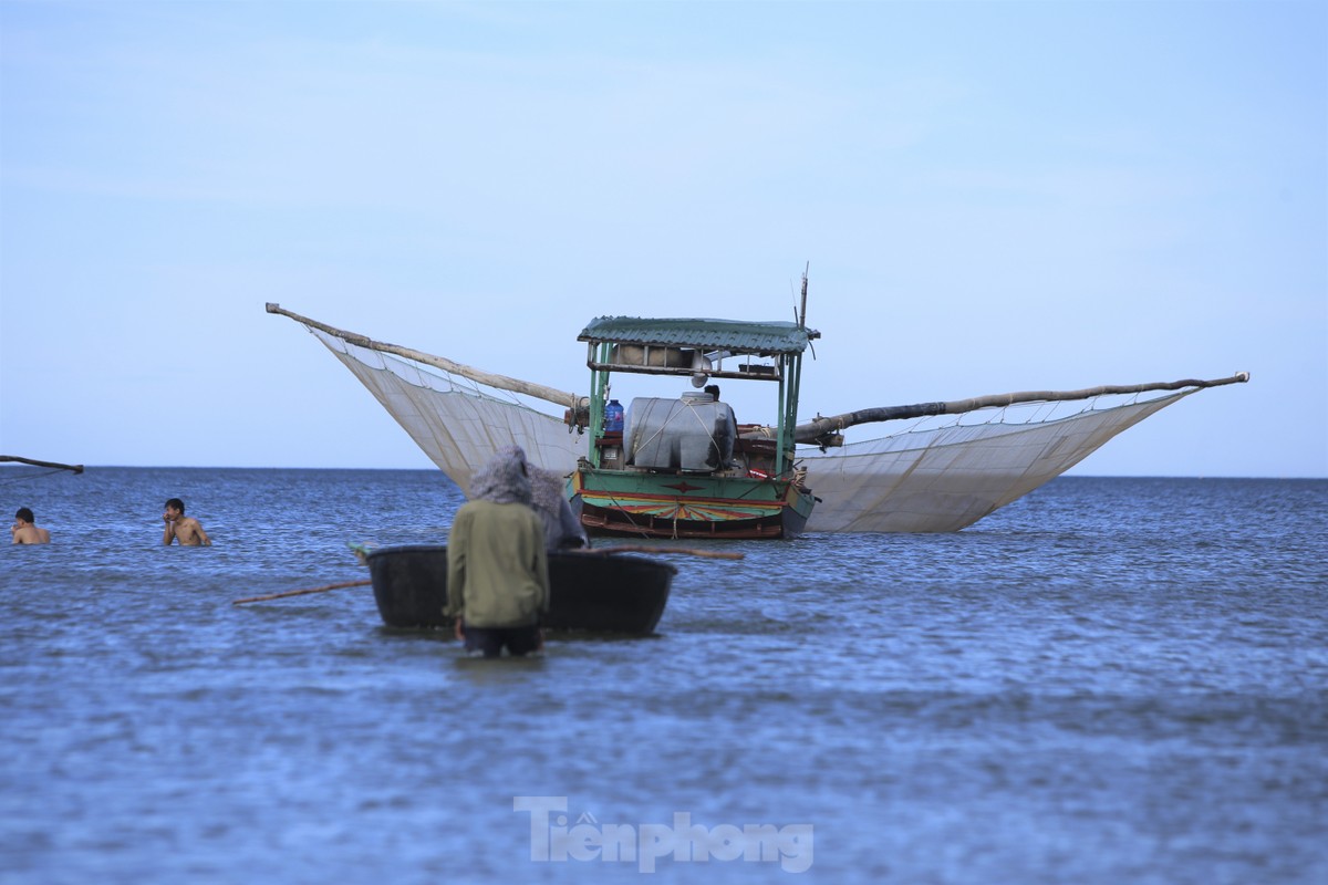 Biệt thự mọc như nấm ở làng xuất khẩu lao động giàu nhất Hà Tĩnh ảnh 4