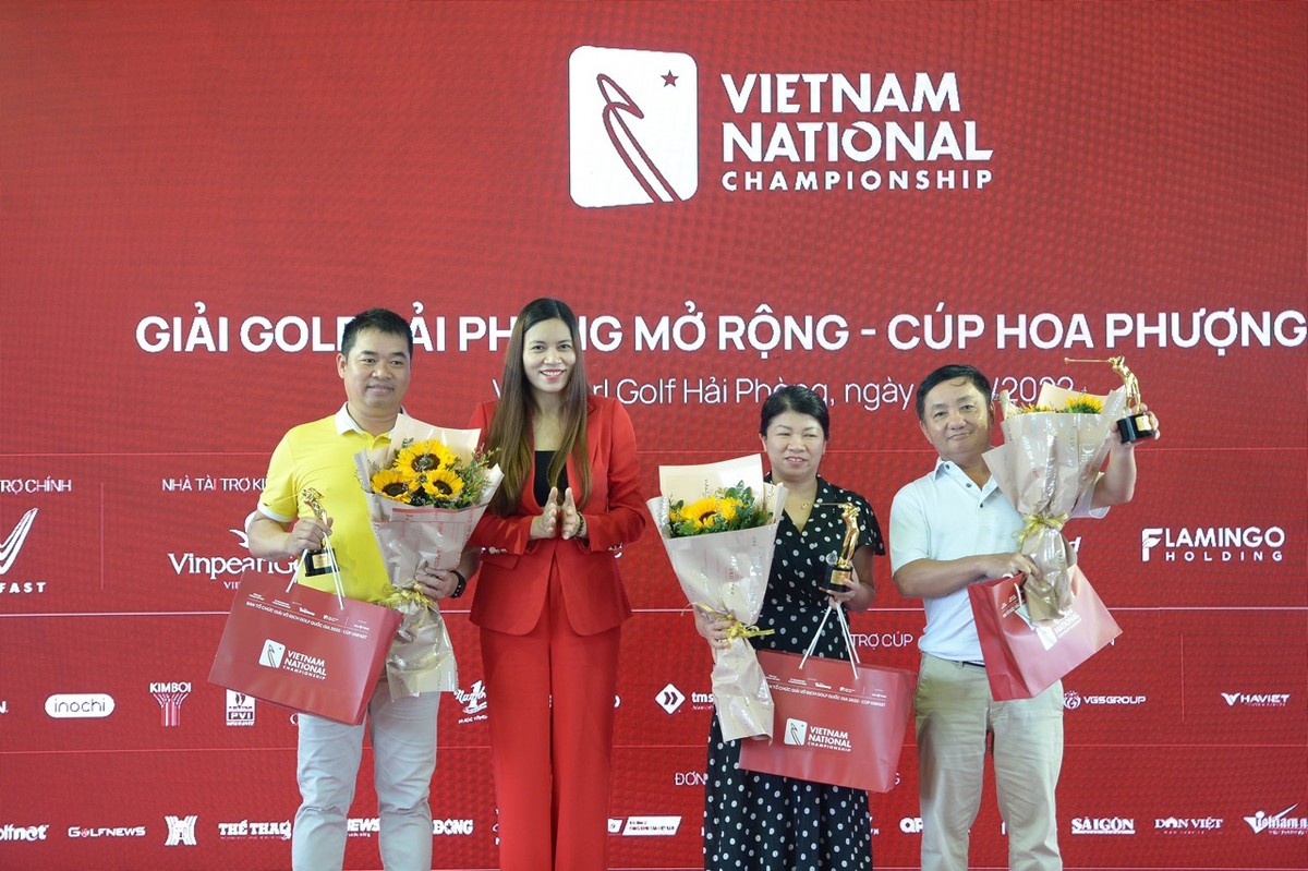 Nguyễn Thị Minh Khoa, người phá bỏ định kiến về đồng phục, và golf ảnh 6
