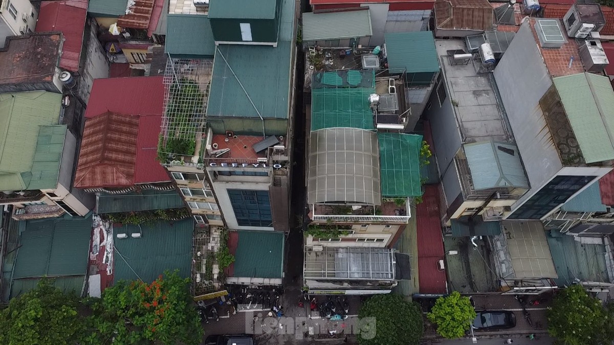 Cảnh tan hoang trong ngôi nhà cháy ở Hà Nội làm 14 người chết ảnh 9