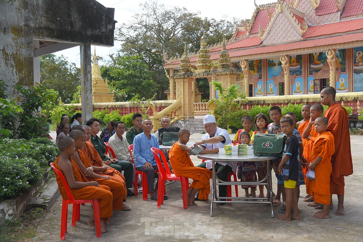 Ngôi chùa Khmer hơn 200 năm tuổi ở vùng biên An Giang ảnh 13