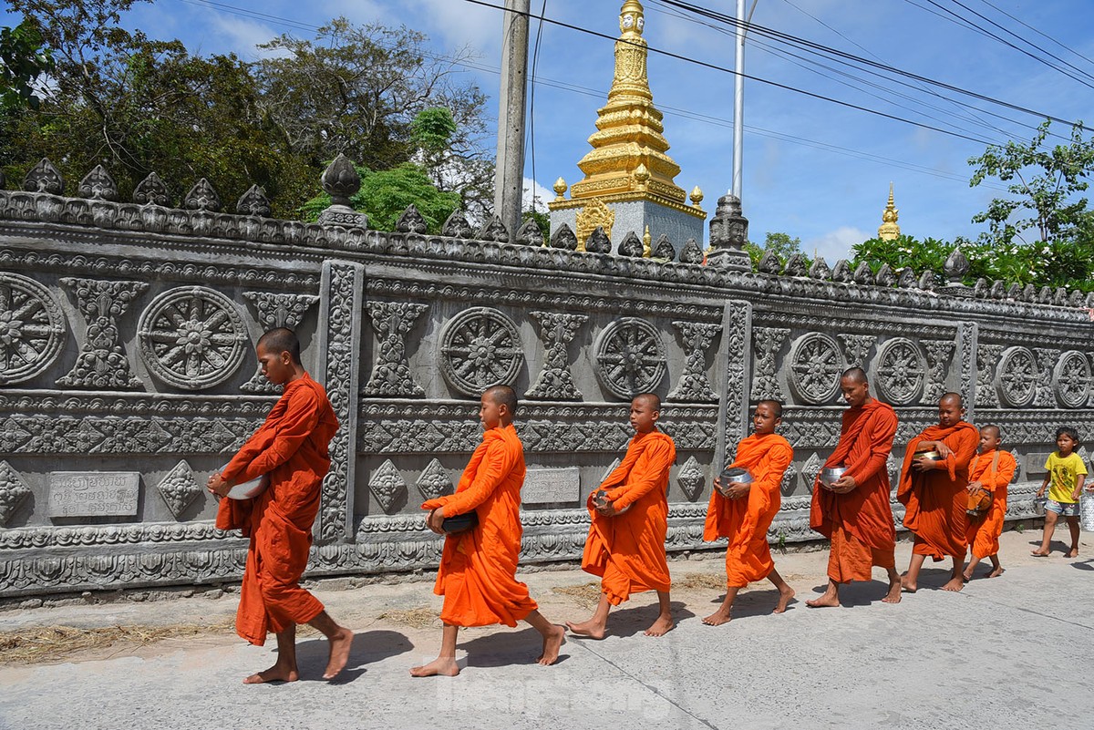 Ngôi chùa Khmer hơn 200 năm tuổi ở vùng biên An Giang ảnh 8