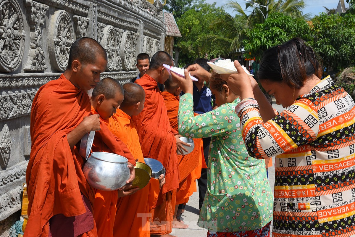 Ngôi chùa Khmer hơn 200 năm tuổi ở vùng biên An Giang ảnh 9