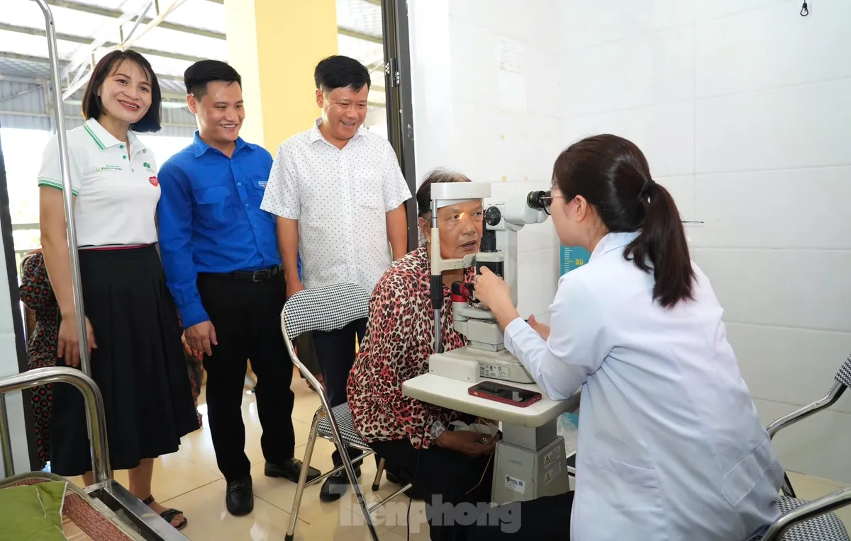 Tuổi trẻ Nghệ An ra quân Chiến dịch Kỳ nghỉ hồng 2025 ảnh 10